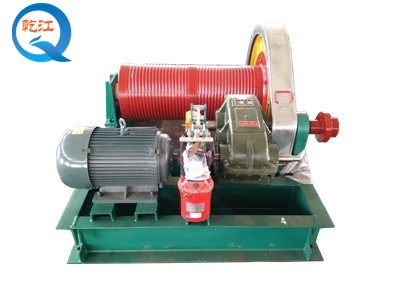 卷?yè)P(yáng)啟閉機(jī)